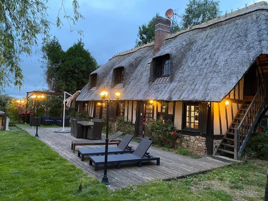 Chaumiere Familiale Weekend & Vacances Paisible Saint-Philbert-sur-Risle Екстер'єр фото